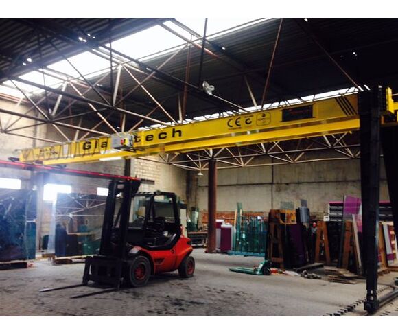 Rail Hoist