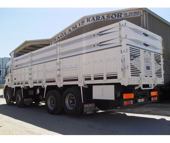 أقسام وأقطعة و ملحقات هيكل العربة