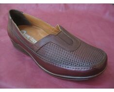 Shoe