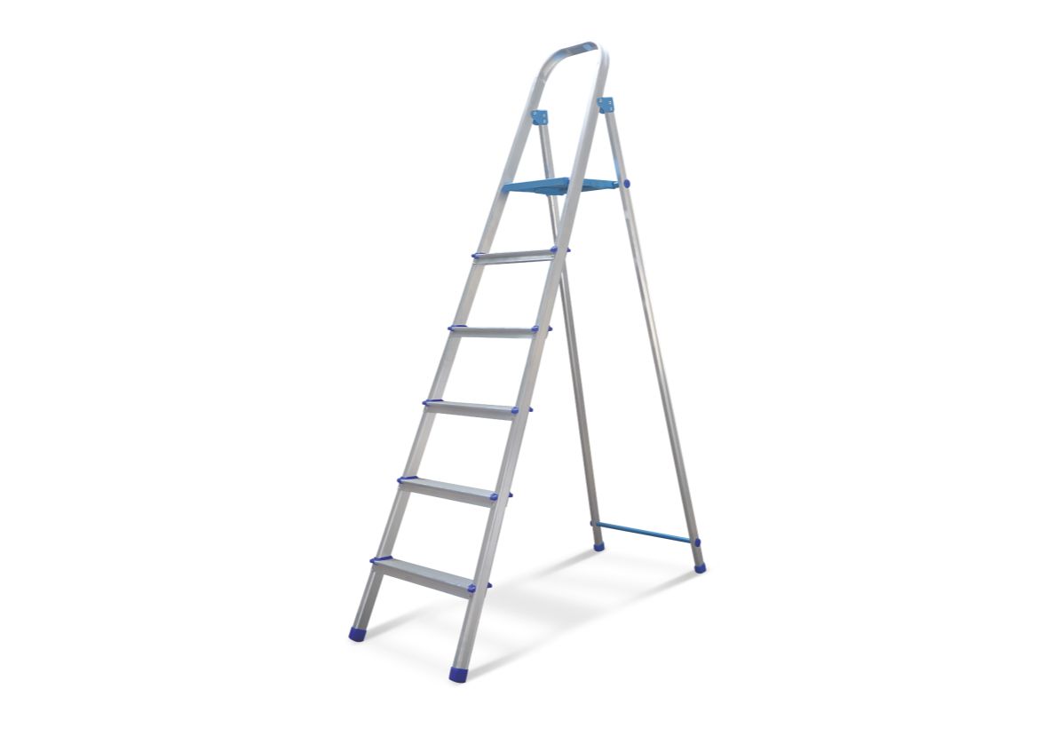 761699