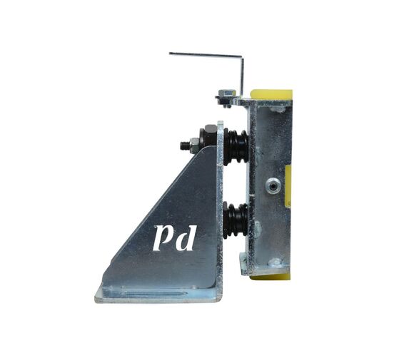 Elevator cabin skate