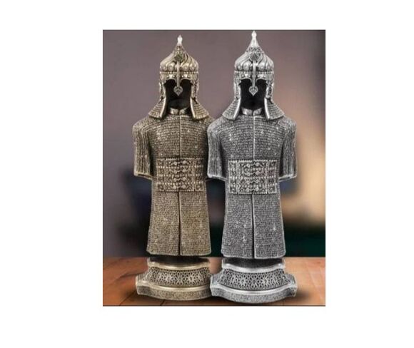 PLASTIC trinket ornament